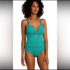 La Blanca Women's Island Goddess Twist Keyhole One Piece Swimsuit NWT size 14
